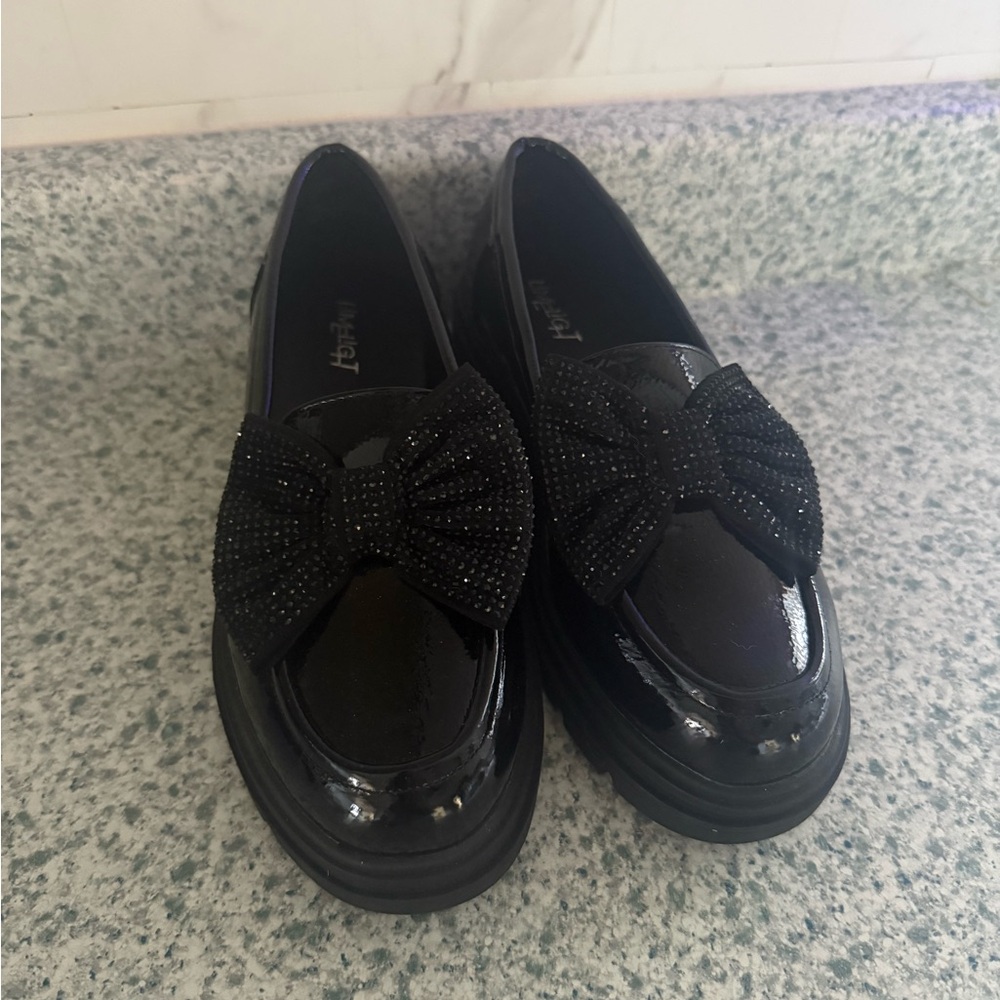 Girls Elegant Black Loafers with Bow Detail
